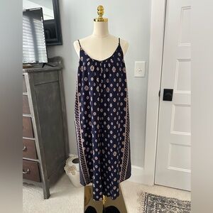 NWOT Navy and Cream Wishlist Apparel Cotton Lined Cropped Romper Size Medium